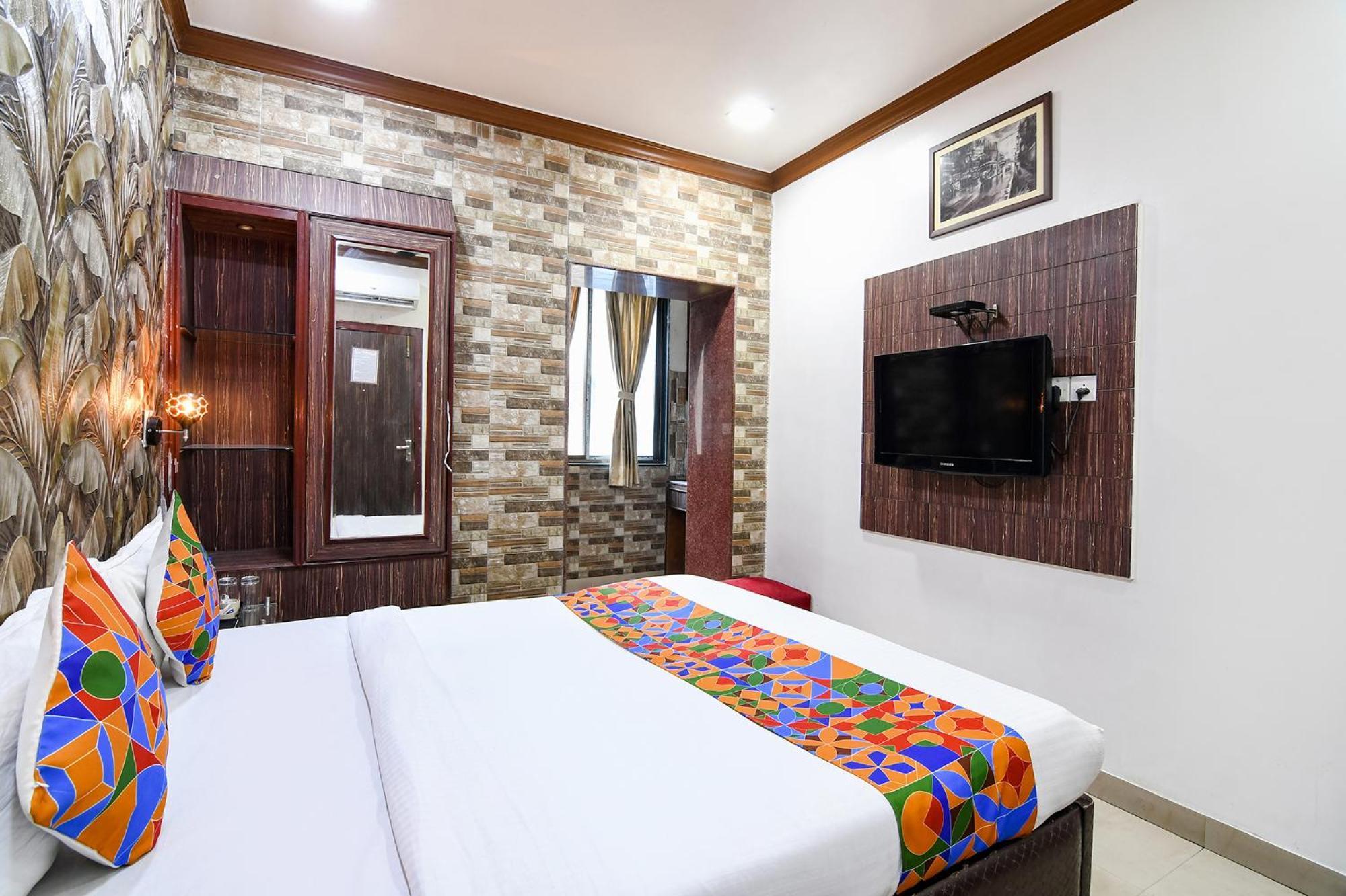 Hotel Diamond Suites Calcutta Eksteriør billede