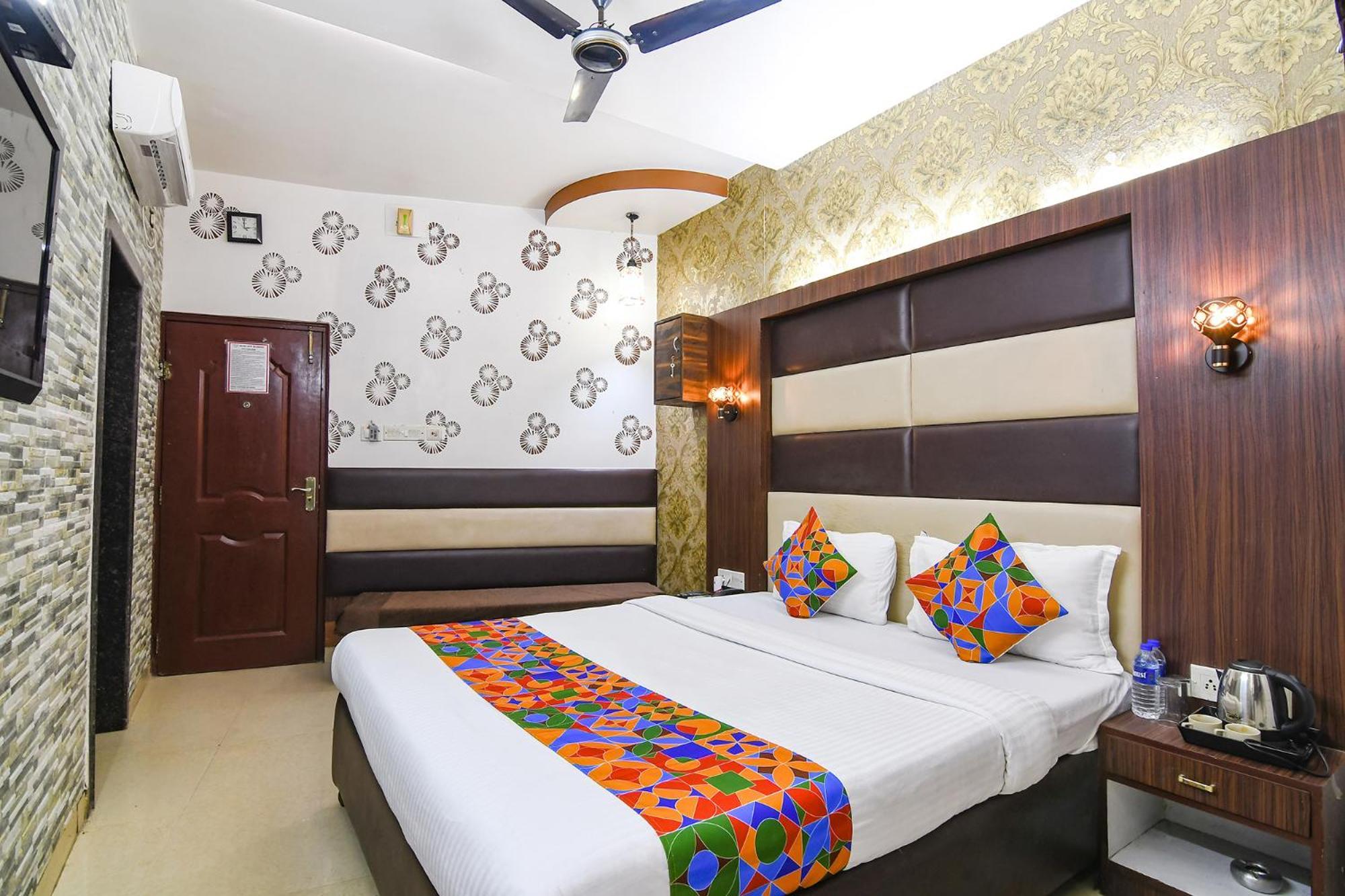 Hotel Diamond Suites Calcutta Eksteriør billede
