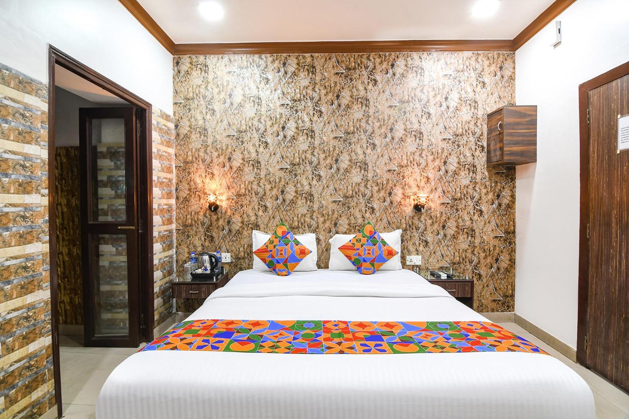 Hotel Diamond Suites Calcutta Eksteriør billede
