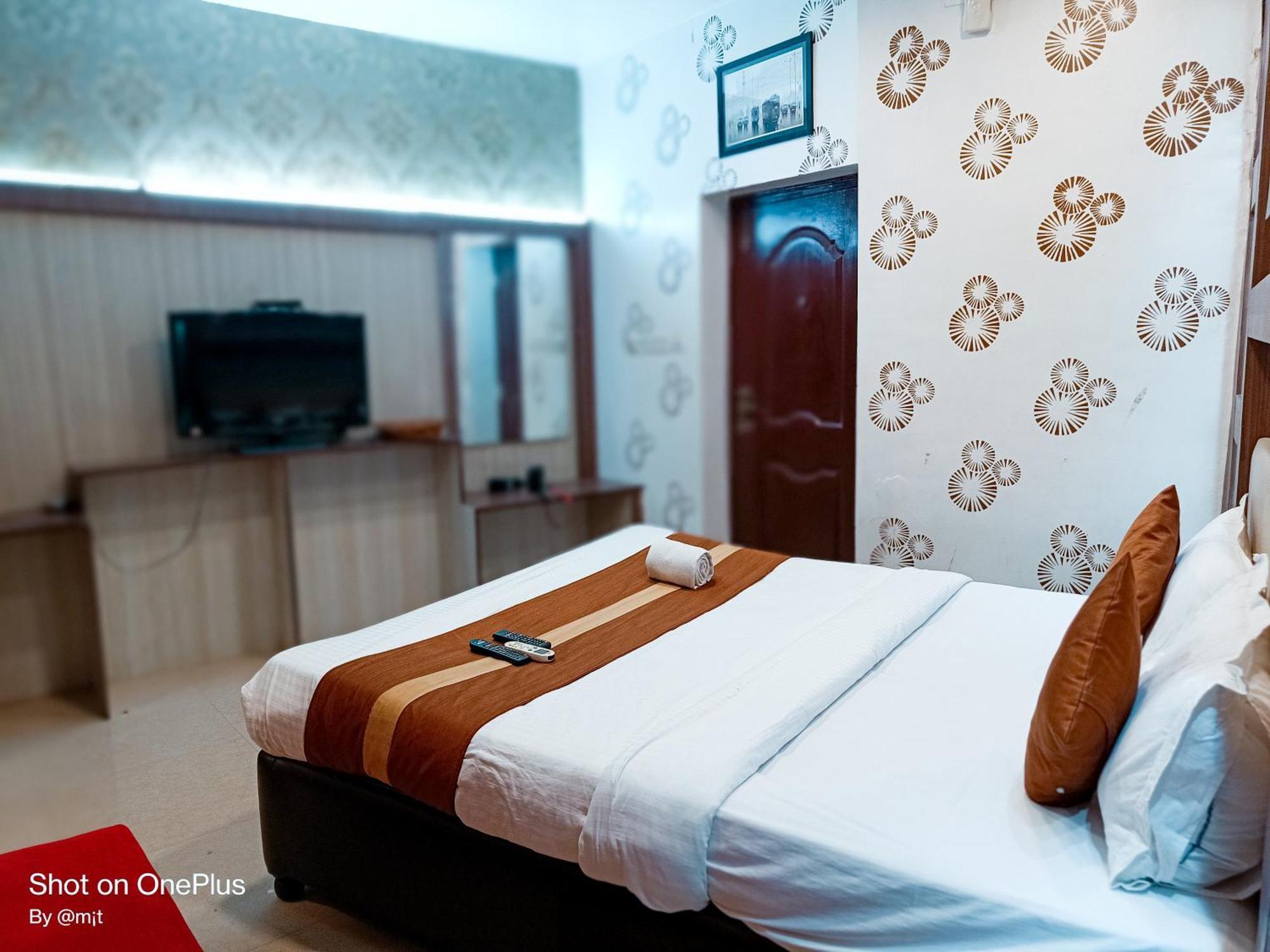 Hotel Diamond Suites Calcutta Eksteriør billede